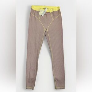 Fabletics Women’s Sz Large Waffle Leggings NWT Color: Muted Mauve / Butter